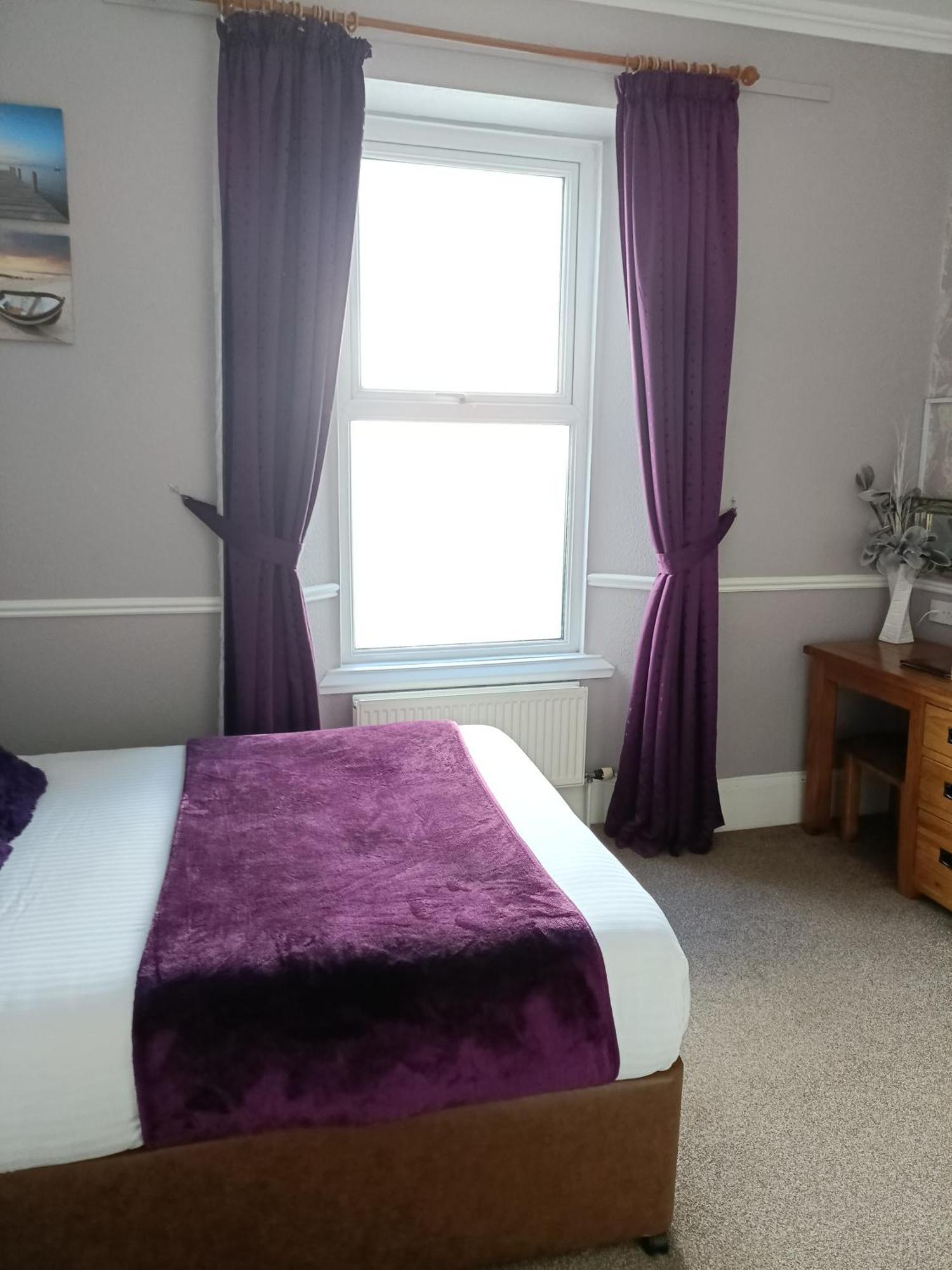 Lawnswood Guest House Торки Экстерьер фото