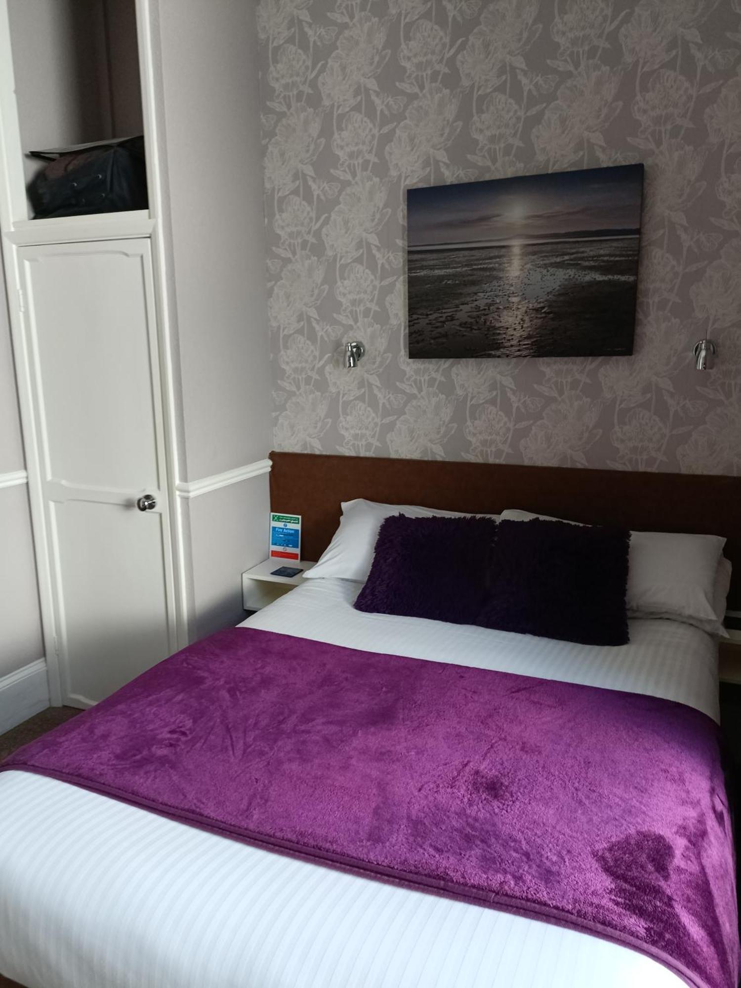 Lawnswood Guest House Торки Экстерьер фото