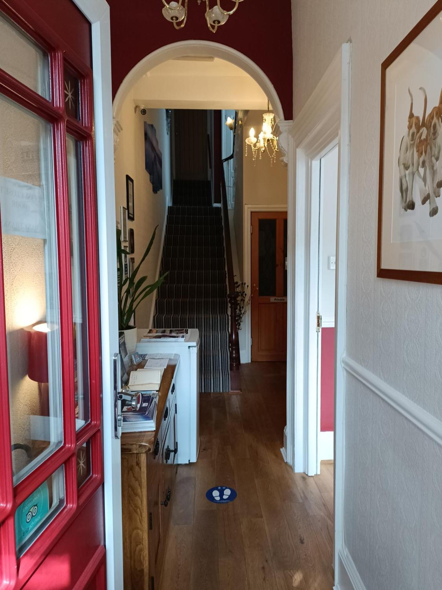 Lawnswood Guest House Торки Экстерьер фото
