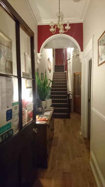 Lawnswood Guest House Торки Экстерьер фото