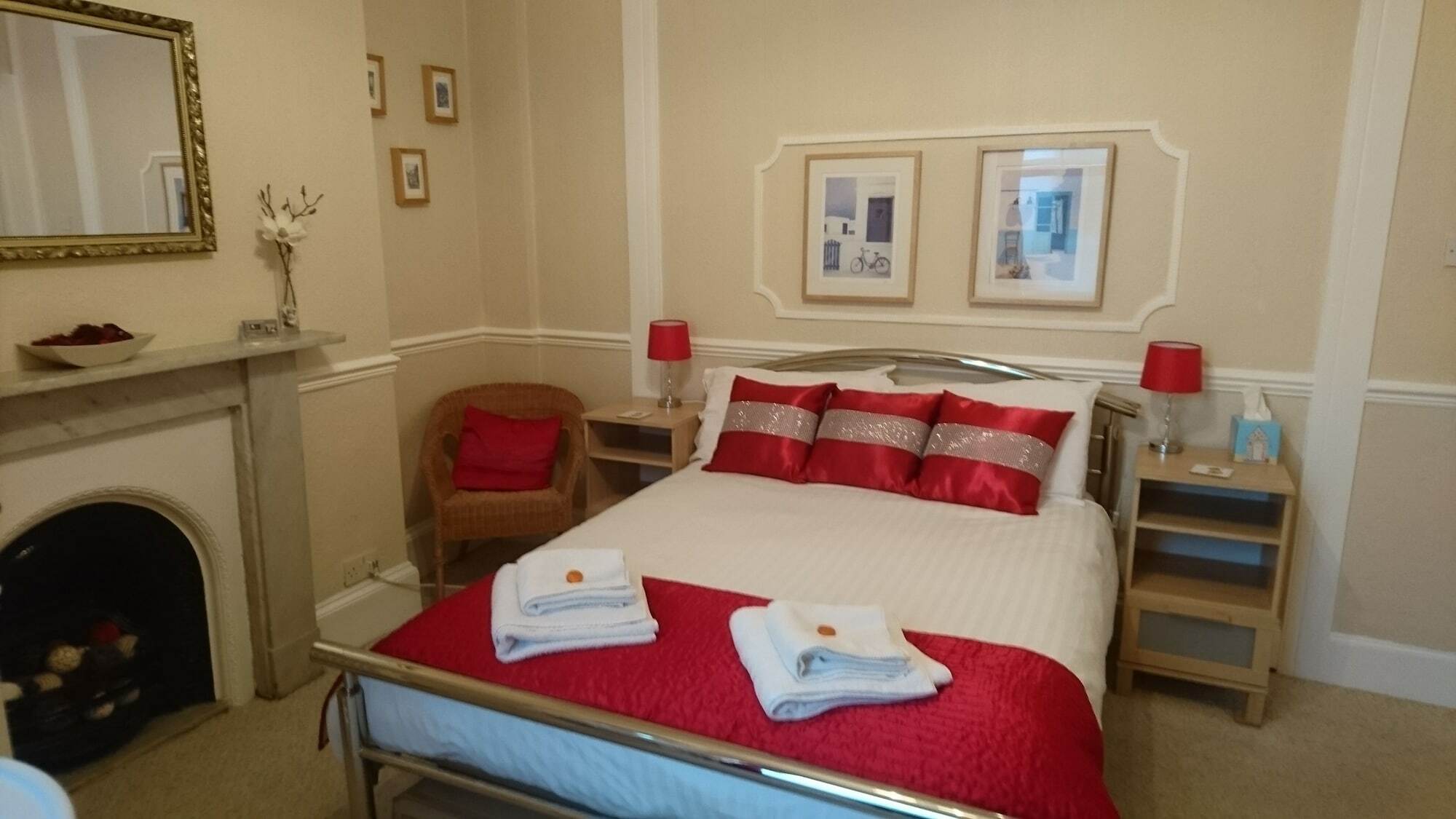 Lawnswood Guest House Торки Экстерьер фото